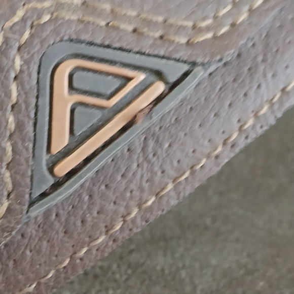 REEF Cushion Dawn Men's Size 8 Brown & Tan Flip Flops, Used Excellent Condition - Picture 11 of 12